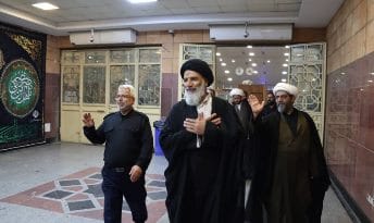 نماینده ولی فقیه در خوزستان از پایانه مرزی شلمچه بازدید کرد